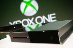 Microsoft Xbox One'ı piyasaya s&uuml;rd&uuml;