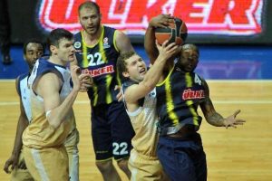 Fenerbah&ccedil;e potada "u&ccedil;tu"