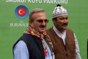 Vali Karaloğlu'ndan kanyonda trekking
