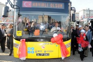 İnternetli otob&uuml;sler hizmete girdi