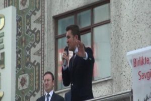 Sarıg&uuml;l: Hukuk devleti trafiğe takılmış!
