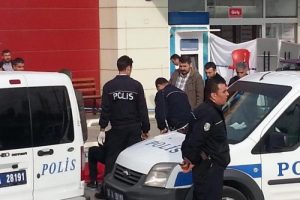 Marketin otoparkında intihar etti