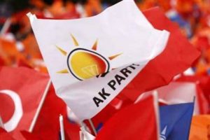 AK Parti iki b&uuml;y&uuml;kşehir adayını belirledi