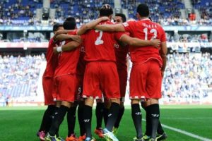 Sevilla'nın y&uuml;z&uuml; g&uuml;l&uuml;yor: 4-0