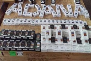 Cep telefonu ka&ccedil;ak&ccedil;ılarına b&uuml;y&uuml;k darbe