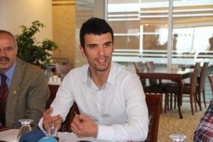 Şampiyon, motosikleti bırakacak mı ?