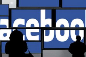 'Helal Facebook' geliyor!