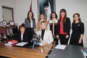 Bursa Barosu, kadına y&ouml;nelik şiddeti kınadı
