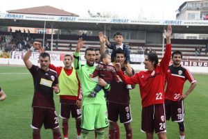 İneg&ouml;lspor'da y&uuml;zler g&uuml;l&uuml;yor