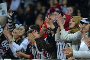 Beşiktaş ma&ccedil;ında F.Bah&ccedil;eli casus!