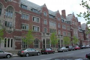 Yale &Uuml;niversitesi'nde alarm