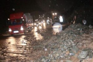 Muğla-Fethiye Karayolu'nda heyelan
