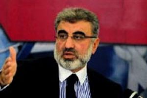 Bakan m&uuml;jdeyi verdi