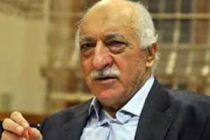 Kalplerimizi kırdın bari parampar&ccedil;a etme be usta