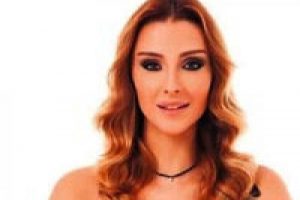 'Şu an yalnızım ve &ccedil;ok mutluyum'