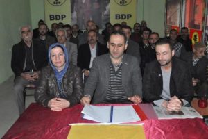 Ayla Akat Ata aday değil!