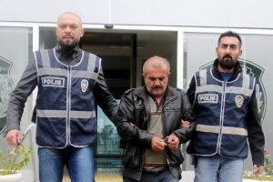 Bor&ccedil; aldı, sonra d&ouml;v&uuml;p parasını &ccedil;aldı