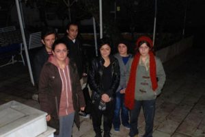 &Ouml;ğrencilerle apartman komşuları karakolluk oldu