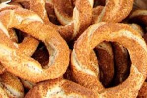 D&ouml;rt simit 1 lira!