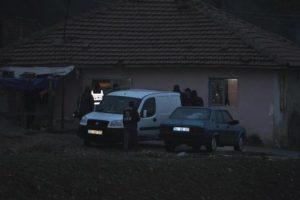 Uşakta uyuşturucu operasyonu: 70 g&ouml;zaltı
