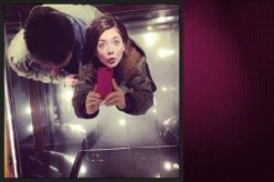 Fulya Zenginer'den dikkat &ccedil;eken 'Selfie' fotoğrafı