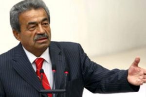 Resepsiyonda b&uuml;y&uuml;k gerginlik!