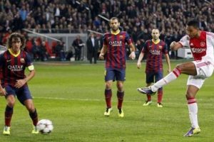 Bar&ccedil;a'ya Ajax darbesi!