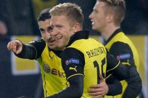 Dortmund, Napoli'nin ensesine yapıştı!