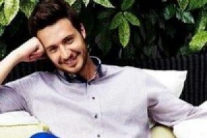 Burak Sağyaşar rol&uuml; i&ccedil;in 11 kilo verdi...
