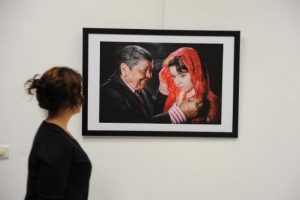 Bursa'da &ccedil;ocuk gelinler sergisi