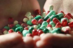 Antibiyotikler sağlığı tehdit ediyor