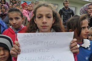 17 &ouml;ğrenci 2.5 aydır eğitim g&ouml;remiyor