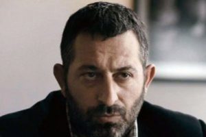 Cem Yılmaz filmin kadrosunu a&ccedil;ıkladı...