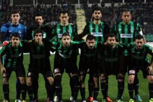 Denizlispor iki futbolcuyla yollarını ayırdı