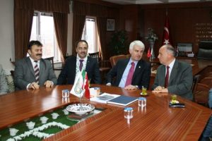 H&uuml;seyin Şahin'den ucuz elektriğe destek s&ouml;z&uuml;