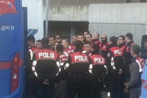 Adliyede tutuklu isyanı..