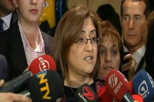 Fatma Şahin'den Kamer Gen&ccedil; a&ccedil;ıklaması
