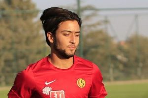 Tarık &Ccedil;amdal'a yeni s&ouml;zleşme