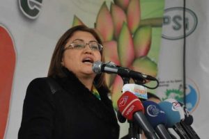"Dokunulmazlık zırhına b&uuml;r&uuml;n&uuml;p..."