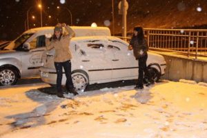 Erzurum beyaza b&uuml;r&uuml;nd&uuml;