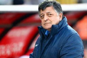 Yılmaz Vural'a İngiltere'den tam &uuml;&ccedil; talip!