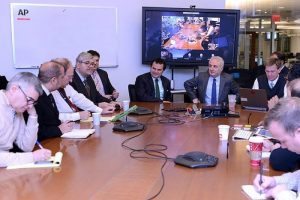 &Ouml;zt&uuml;rk'ten New York &ccedil;ıkarması