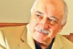 Fethullah G&uuml;len'den "şamar" yanıtı