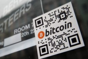 Sanal para Bitcoin'in değeri 1000 doları ge&ccedil;ti