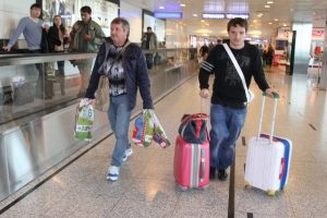 Batalla Arjantin'e giderken g&ouml;zyaşlarını tutamadı!