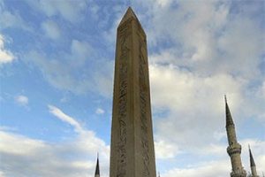 Masonlar İstanbul'daki bu taşa tapıyor!
