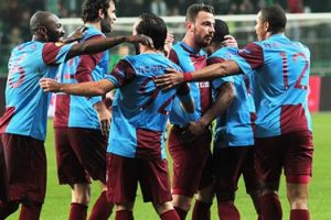 Trabzon koltuğu bırakmak istemiyor