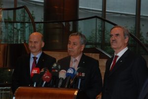 Arın&ccedil;'ın bu a&ccedil;ıklamaları Bursa'yı sallar!