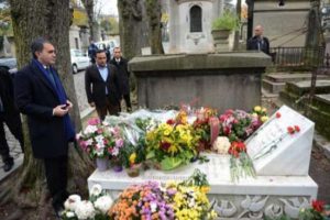 Ahmet Kaya ve Yılmaz G&uuml;ney'e s&uuml;rpriz ziyaret