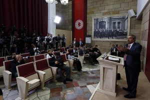 Kamer Gen&ccedil; yaptığında ısrarlı